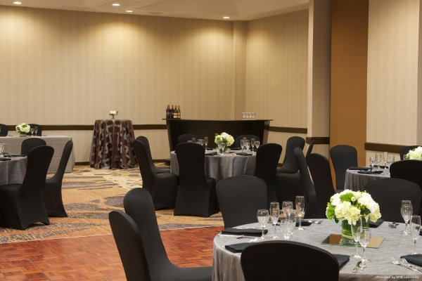 Hotel Embassy Suites by Hilton Seattle Bellevue